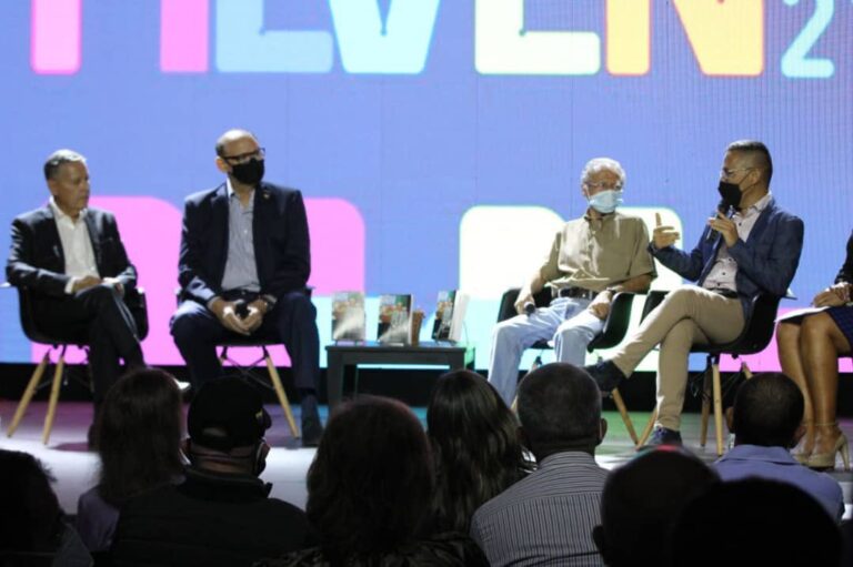 Analizaron aportes del programa “José Vicente Hoy” durante la 17ª Filven